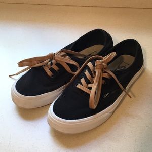 classic low top vans